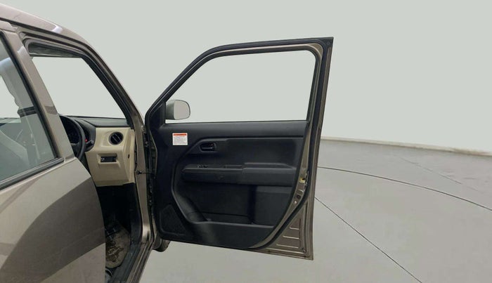 2021 Maruti New Wagon-R LXI CNG (O) 1.0, CNG, Manual, 42,132 km, RHS Front Door