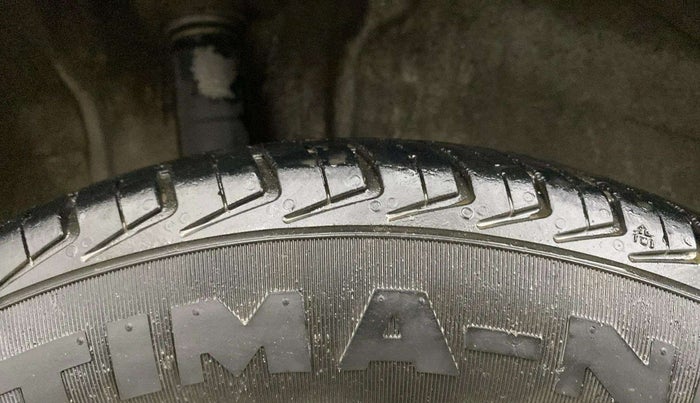 2021 Maruti New Wagon-R LXI CNG (O) 1.0, CNG, Manual, 42,132 km, Right Rear Tyre Tread
