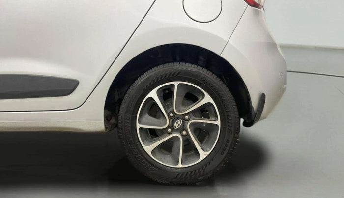 2017 Hyundai Grand i10 SPORTZ (O) AT 1.2 KAPPA VTVT, Petrol, Automatic, 57,629 km, Left Rear Wheel