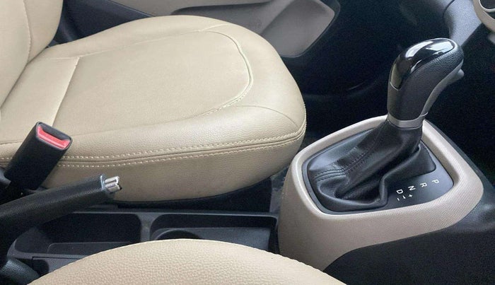 2017 Hyundai Grand i10 SPORTZ (O) AT 1.2 KAPPA VTVT, Petrol, Automatic, 57,629 km, Gear Lever