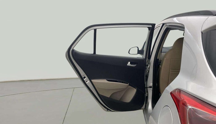2017 Hyundai Grand i10 SPORTZ (O) AT 1.2 KAPPA VTVT, Petrol, Automatic, 57,629 km, LHS Rear Door