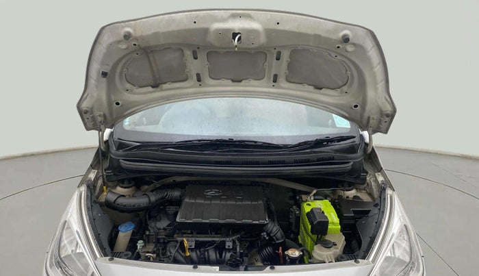 2017 Hyundai Grand i10 SPORTZ (O) AT 1.2 KAPPA VTVT, Petrol, Automatic, 57,629 km, Open Bonet