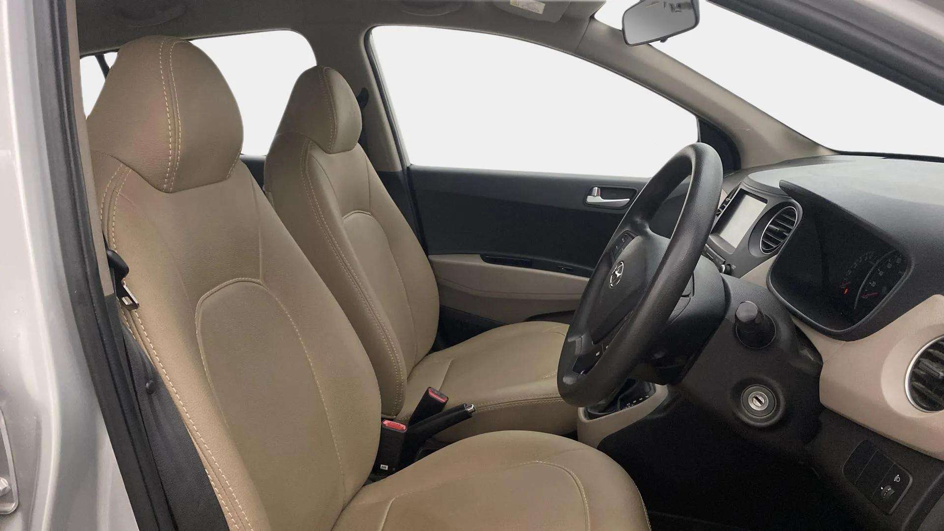 Front-Cabin-View