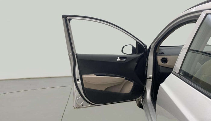 2017 Hyundai Grand i10 SPORTZ (O) AT 1.2 KAPPA VTVT, Petrol, Automatic, 57,629 km, LHS Front Door