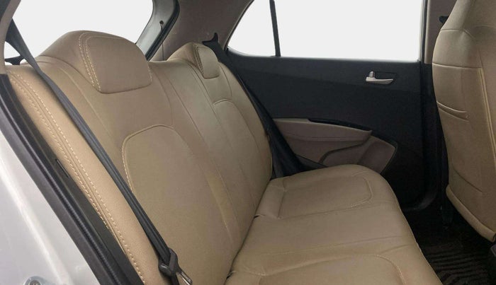 2017 Hyundai Grand i10 SPORTZ (O) AT 1.2 KAPPA VTVT, Petrol, Automatic, 57,629 km, Right Side Rear Door Cabin