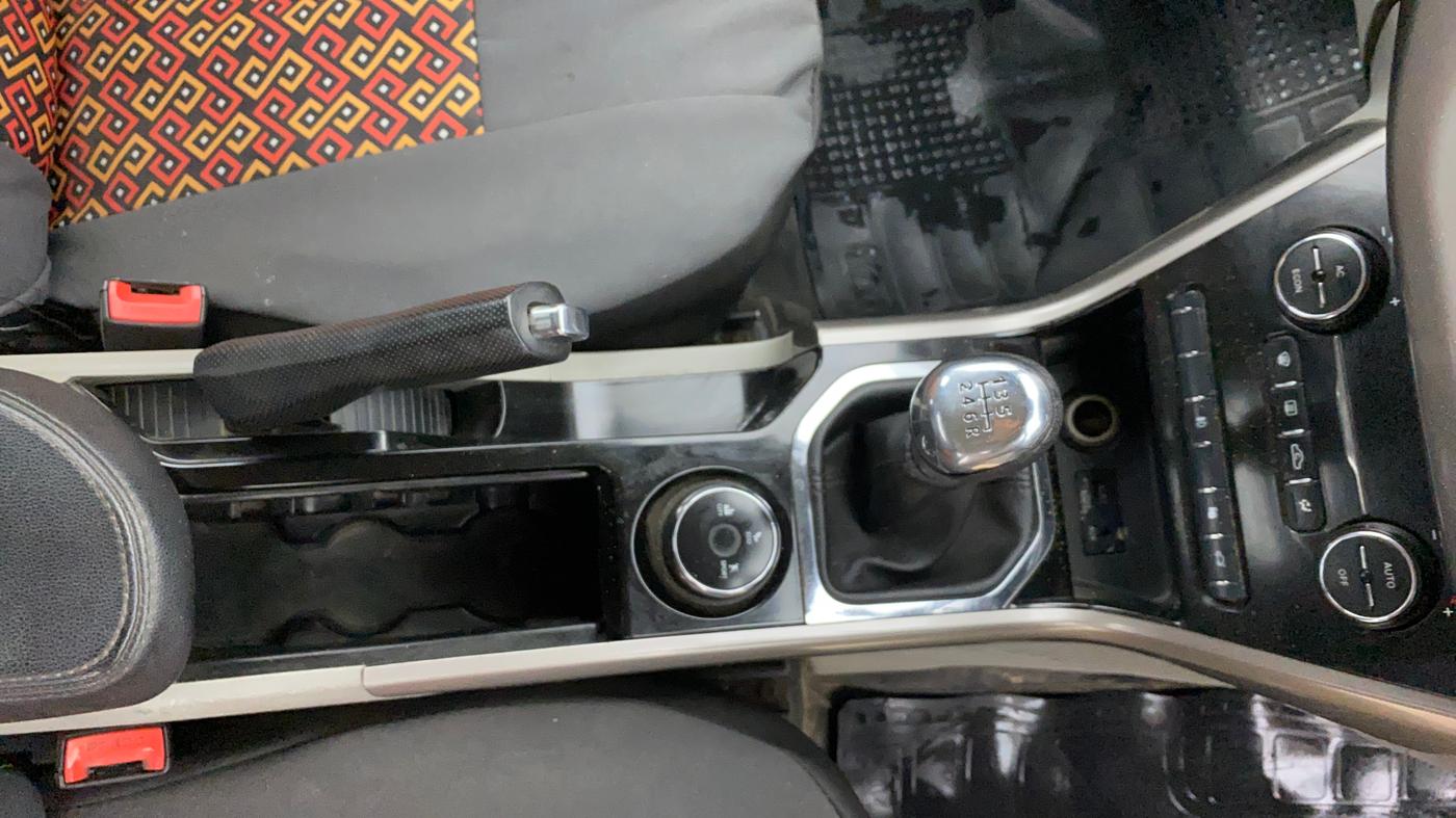 2018 Tata NEXON XZ PLUS DIESEL, Diesel, Manual, 87,759 km, Gear Lever