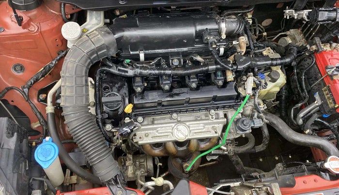 2022 Maruti Swift ZXI PLUS AMT DUAL TONE, Petrol, Automatic, 53,453 km, Engine View - Right