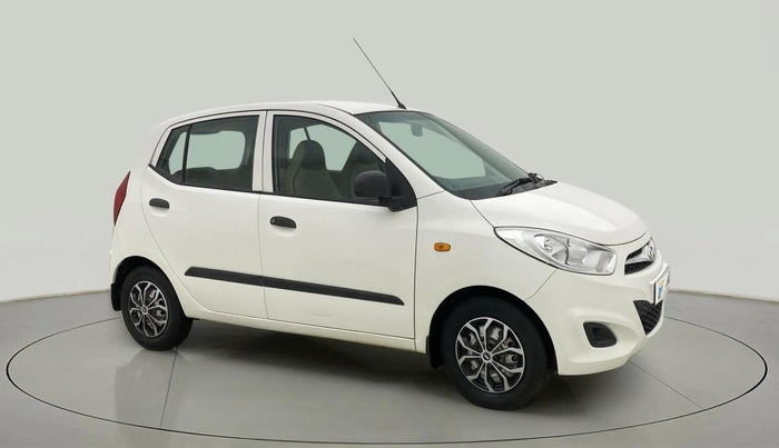 2013 Hyundai i10 MAGNA 1.1, Petrol, Manual, 17,757 km, Right Front Diagonal