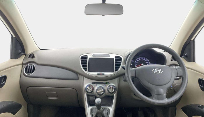 2013 Hyundai i10 MAGNA 1.1, Petrol, Manual, 17,757 km, Dashboard