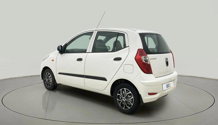 2013 Hyundai i10 MAGNA 1.1, Petrol, Manual, 17,757 km, Left Back Diagonal