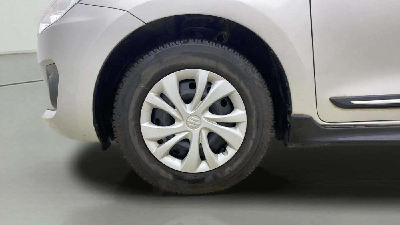 2020 Maruti Swift VXI AMT, Petrol, Automatic, 50,496 km, Left Front Wheel