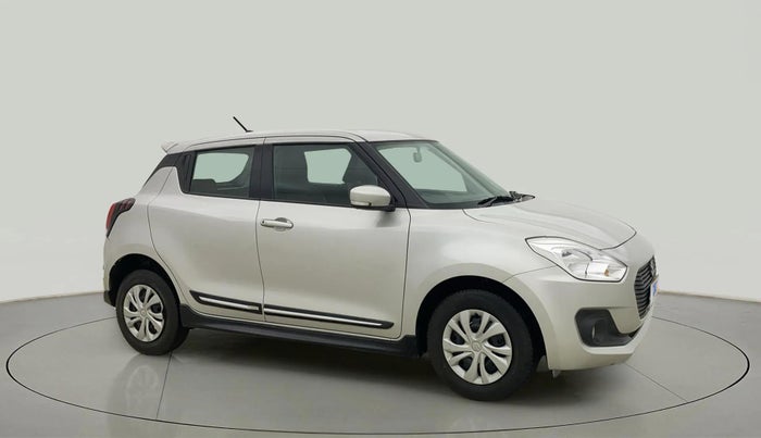 2020 Maruti Swift VXI AMT, Petrol, Automatic, 50,496 km, Right Front Diagonal