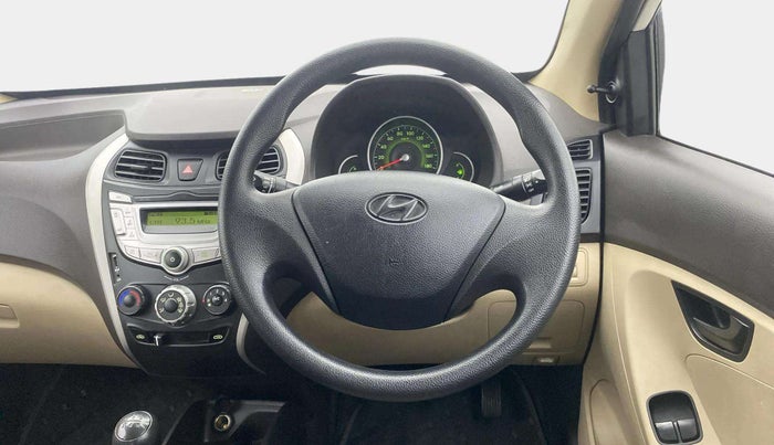 2016 Hyundai Eon MAGNA +, Petrol, Manual, 26,278 km, Steering Wheel Close Up