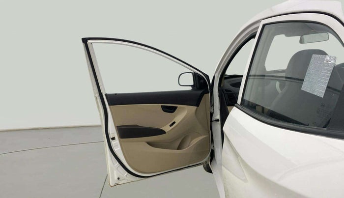 2016 Hyundai Eon MAGNA +, Petrol, Manual, 26,278 km, LHS Front Door