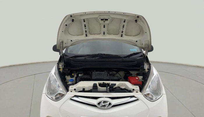 2016 Hyundai Eon MAGNA +, Petrol, Manual, 26,278 km, Open Bonet