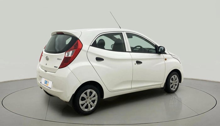 2016 Hyundai Eon MAGNA +, Petrol, Manual, 26,278 km, Right Back Diagonal
