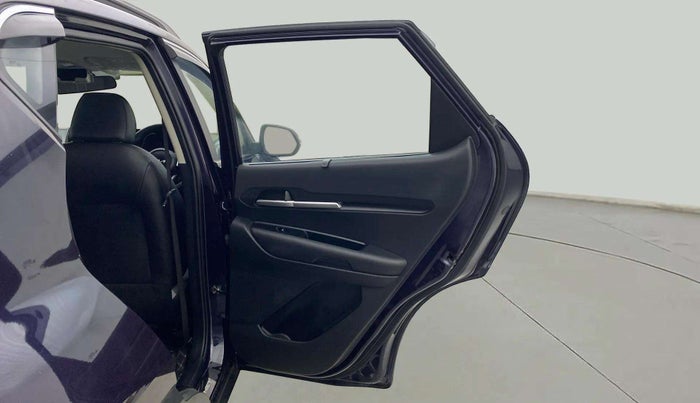 2024 KIA SONET HTK PLUS 1.2 PETROL MT, Petrol, Manual, 2,587 km, RHS Rear Door