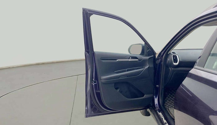 2024 KIA SONET HTK PLUS 1.2 PETROL MT, Petrol, Manual, 2,587 km, LHS Front Door