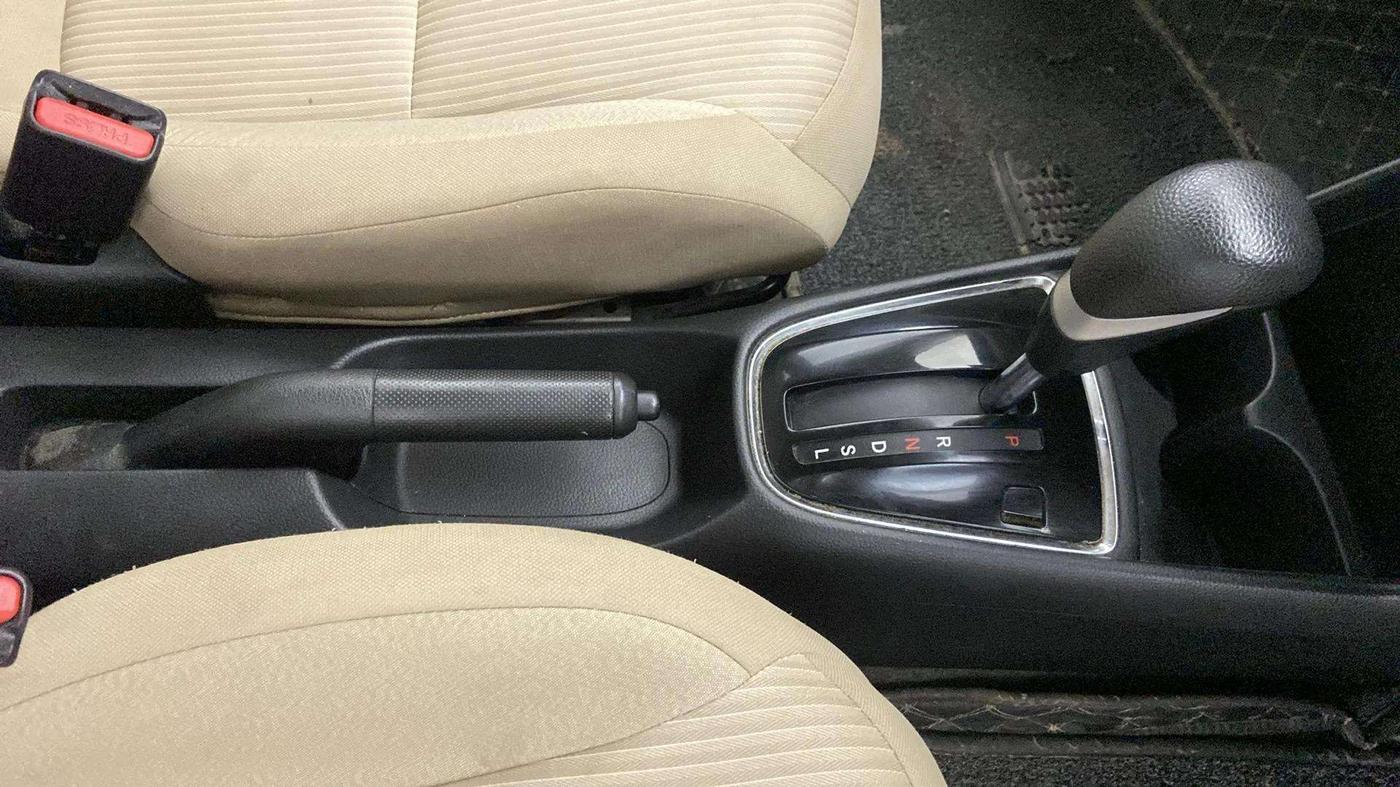 2022 Honda Amaze 1.2L I-VTEC S CVT, Petrol, Automatic, 20,425 km, Gear Lever
