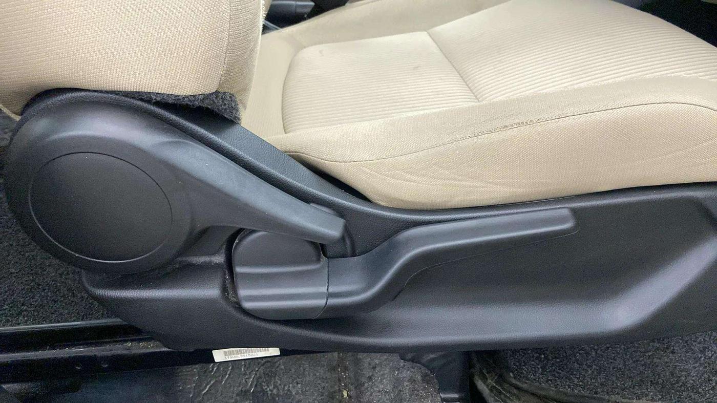 2022 Honda Amaze 1.2L I-VTEC S CVT, Petrol, Automatic, 20,425 km, Driver Side Adjustment Panel