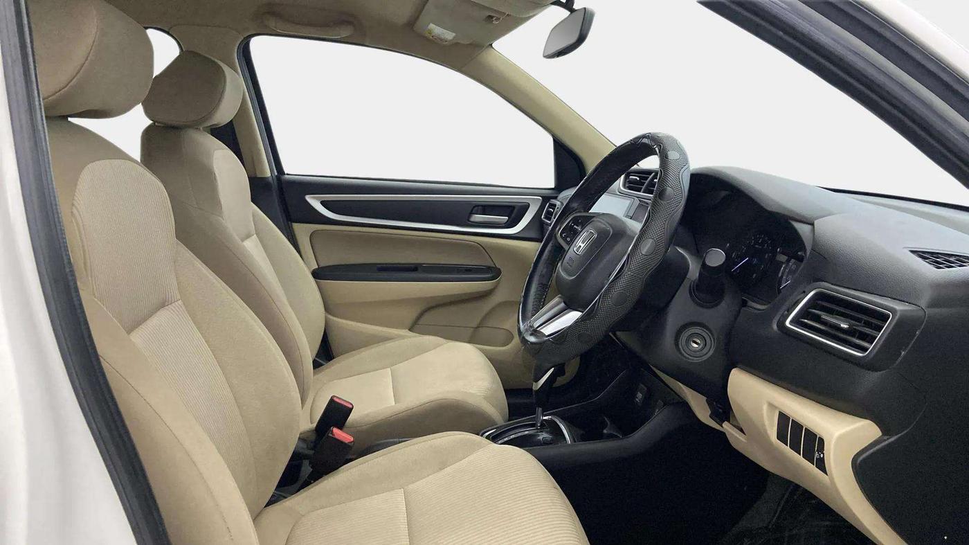 2022 Honda Amaze 1.2L I-VTEC S CVT, Petrol, Automatic, 20,425 km, Right Side Front Door Cabin