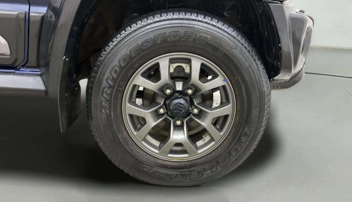 2023 Maruti JIMNY ALPHA ALL GRIP PRO MT, Petrol, Manual, 64,281 km, Right Front Wheel