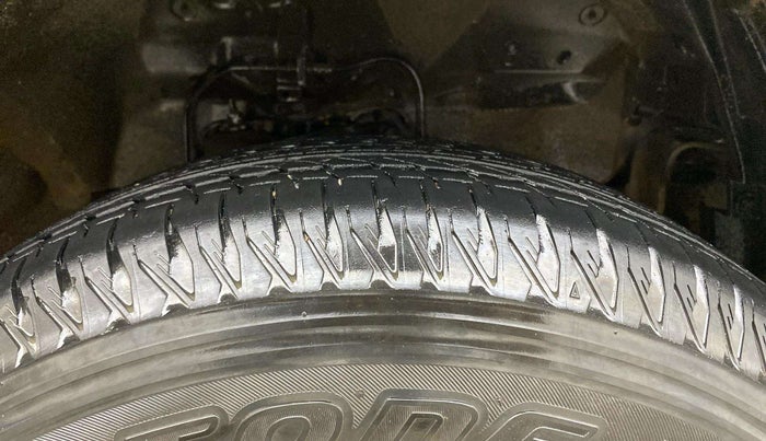 2023 Maruti JIMNY ALPHA ALL GRIP PRO MT, Petrol, Manual, 64,281 km, Right Front Tyre Tread