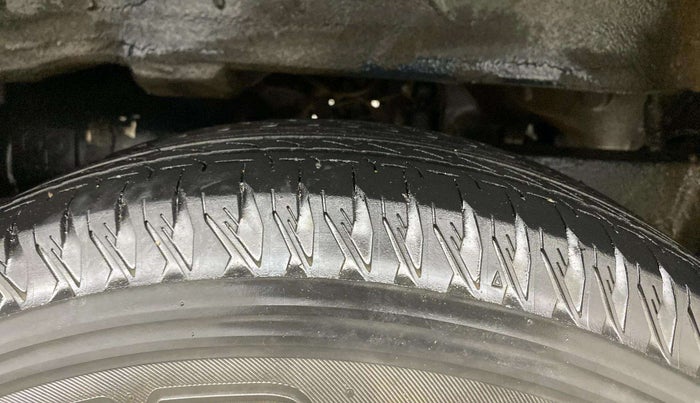 2023 Maruti JIMNY ALPHA ALL GRIP PRO MT, Petrol, Manual, 64,281 km, Left Rear Tyre Tread