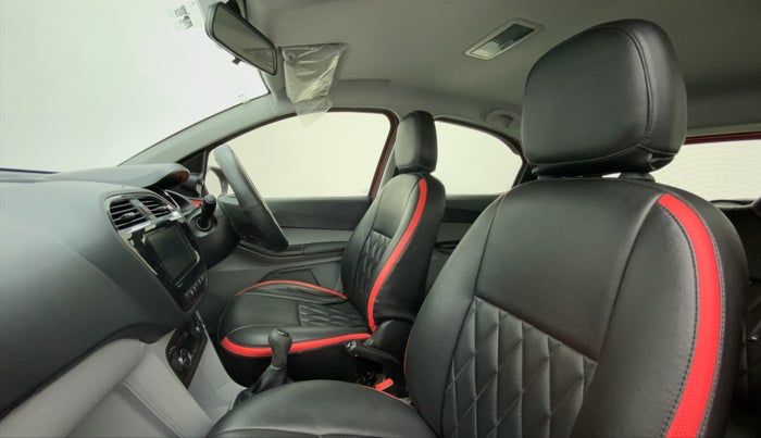 2021 Tata Tiago XZ+ 1.2 Revotron, Petrol, Manual, 29,189 km, Right Side Front Door Cabin