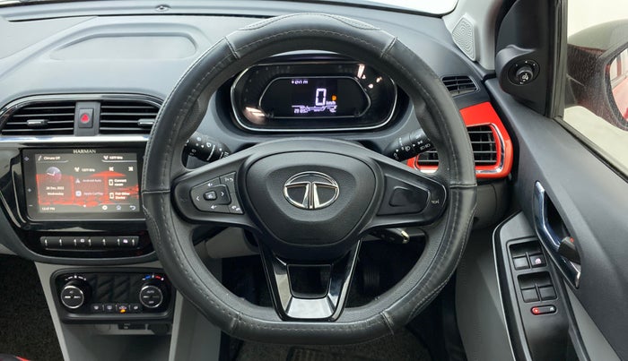 2021 Tata Tiago XZ+ 1.2 Revotron, Petrol, Manual, 29,189 km, Steering Wheel Close Up