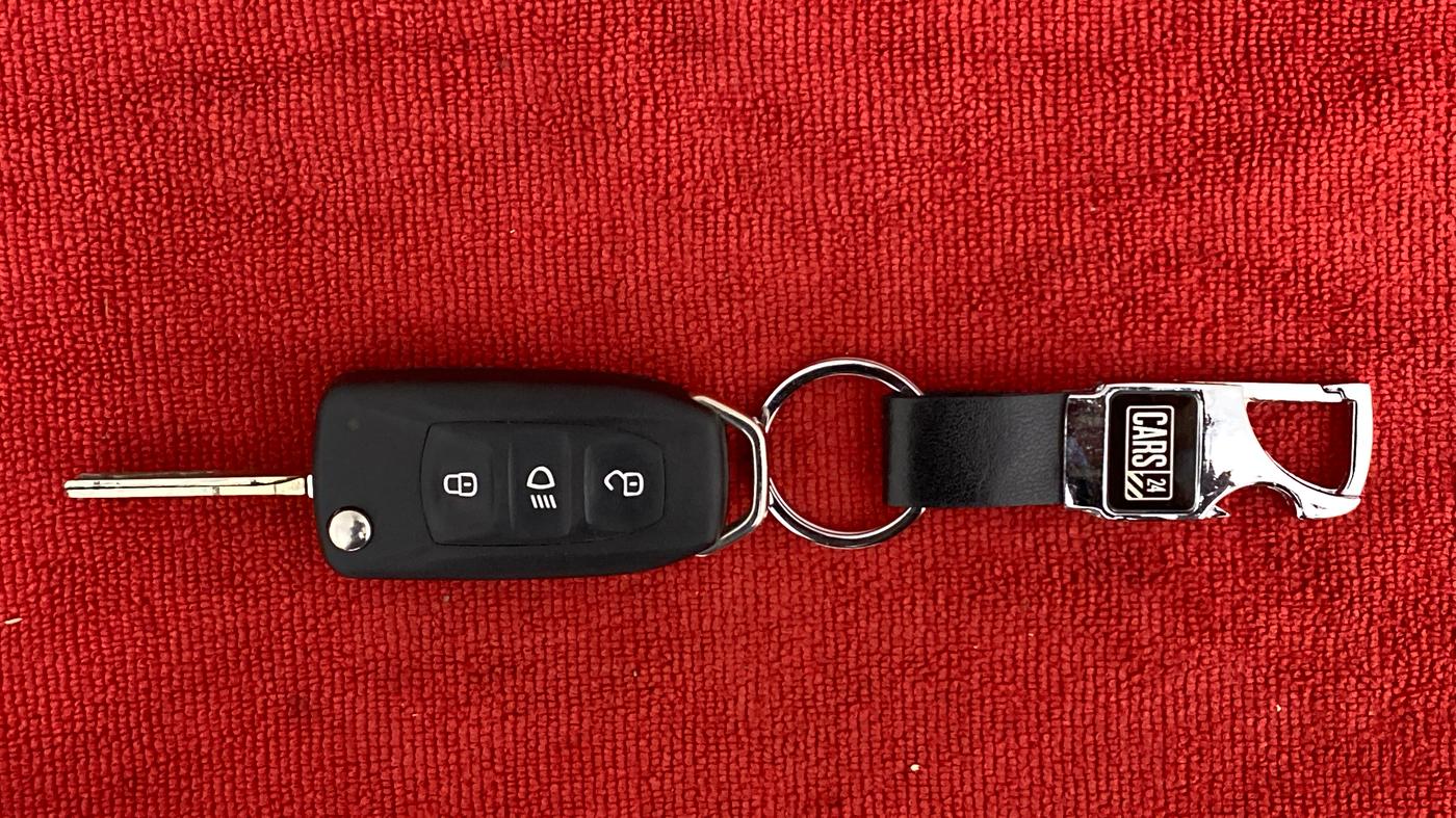 2021 Tata Tiago XZ+ 1.2 Revotron, Petrol, Manual, 29,189 km, Key Close Up