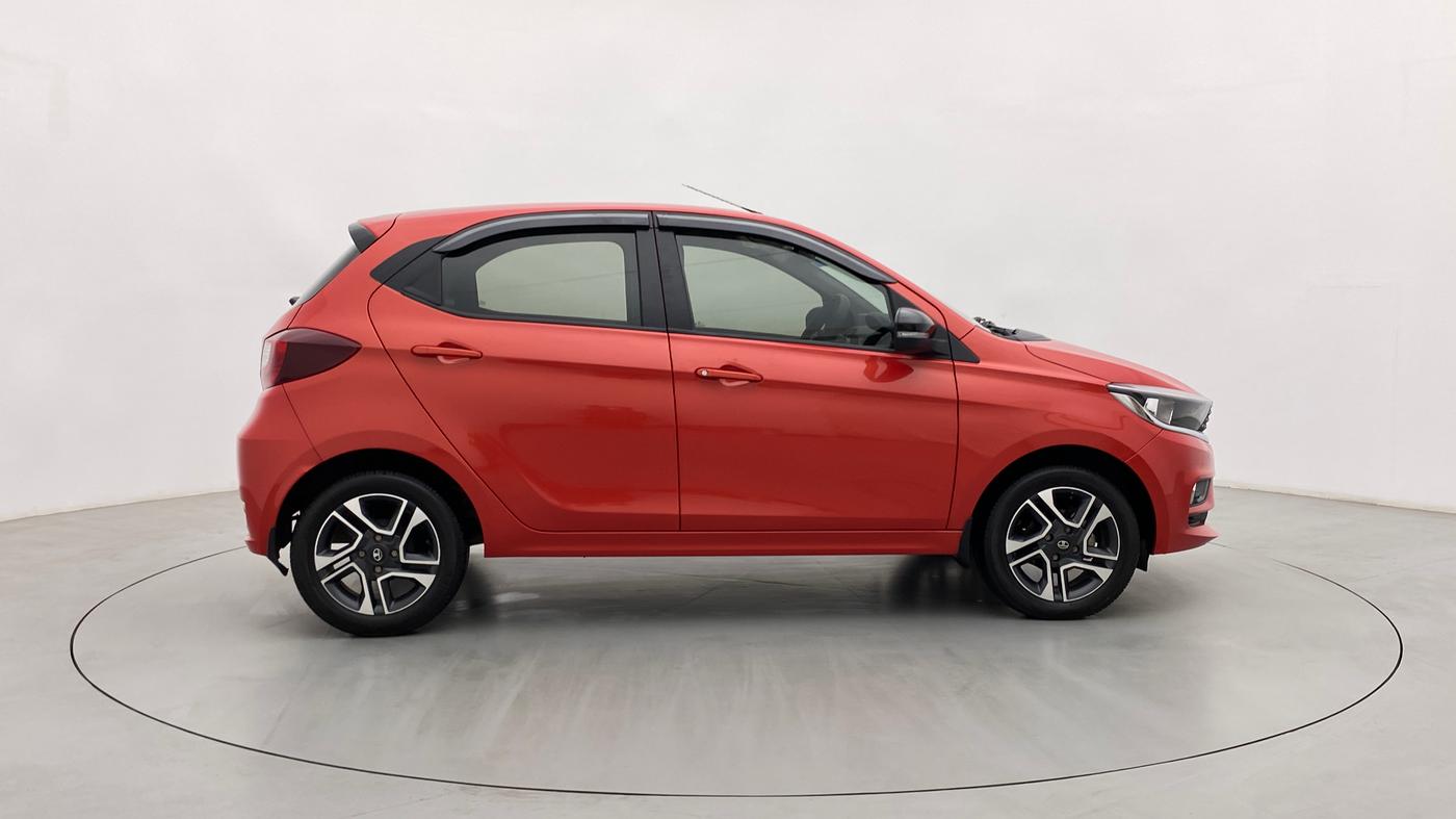 2021 Tata Tiago XZ+ 1.2 Revotron, Petrol, Manual, 29,189 km, Right Side View