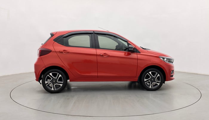 2021 Tata Tiago XZ+ 1.2 Revotron, Petrol, Manual, 29,189 km, Right Side View