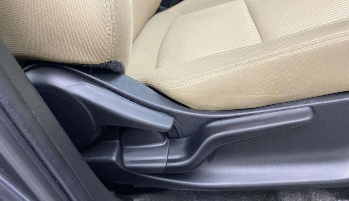 2023 Honda Amaze 1.2L I-VTEC VX, Petrol, Manual, 29,320 km, Driver Side Adjustment Panel