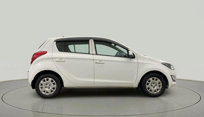 2013 Hyundai i20 MAGNA (O) 1.2, Petrol, Manual, 65,343 km, Right Side View