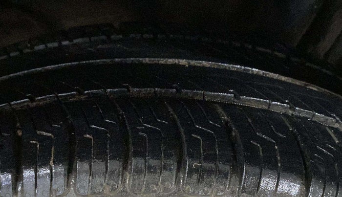 2022 Tata Tiago XT CNG, CNG, Manual, 49,315 km, Left Rear Tyre Tread