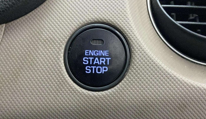 2014 Hyundai Grand i10 SPORTZ 1.2 KAPPA VTVT, Petrol, Manual, 42,111 km, Keyless Start/ Stop Button