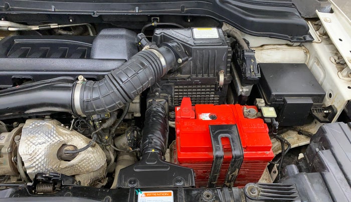 2022 Mahindra XUV300 W8 (O) 1.5 DIESEL, Diesel, Manual, 53,875 km, Engine View - Left