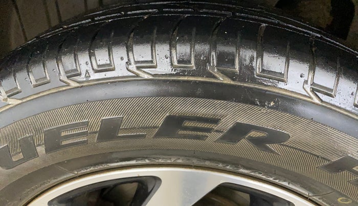 2022 Mahindra XUV300 W8 (O) 1.5 DIESEL, Diesel, Manual, 53,875 km, Left Rear Tyre Tread