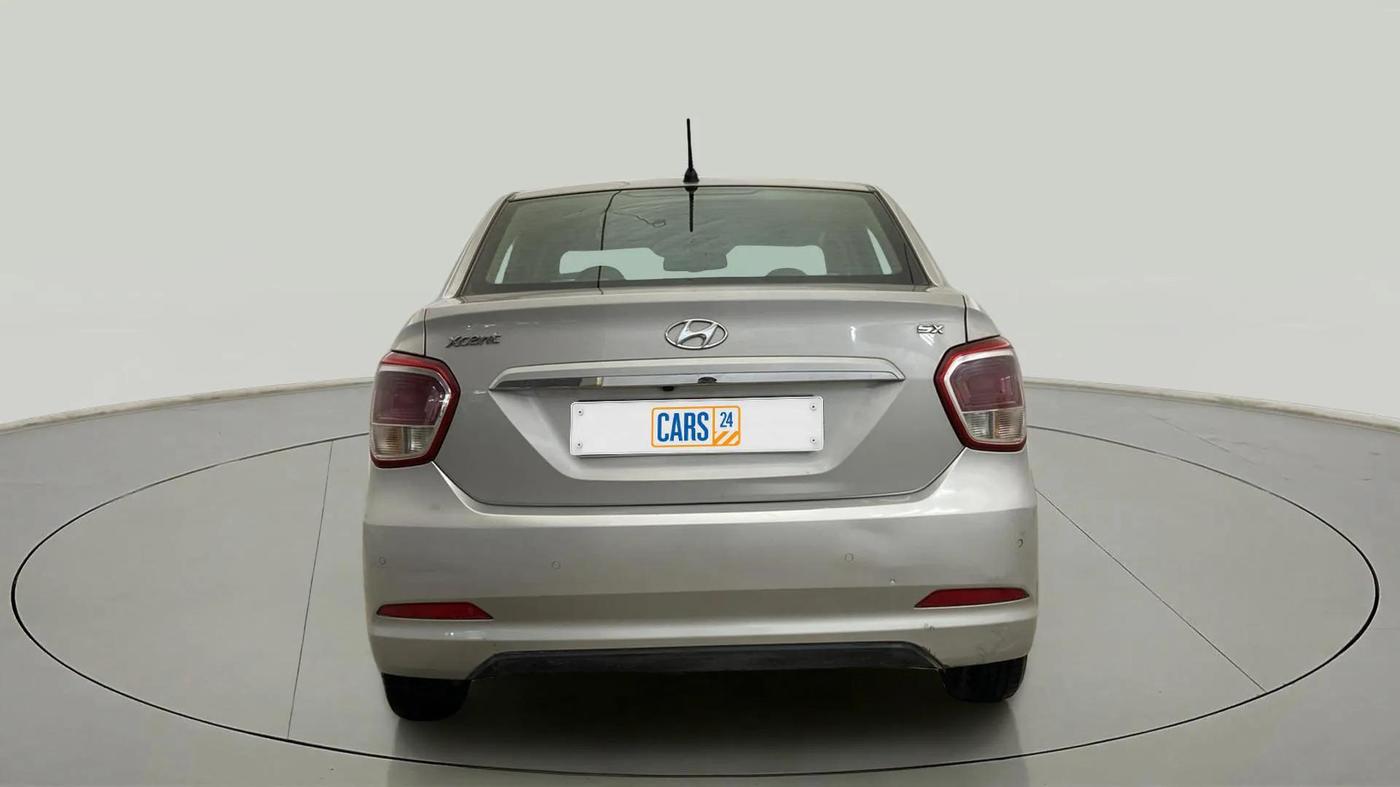 2015 Hyundai Xcent SX 1.2, Petrol, Manual, 72,073 km, Back/Rear