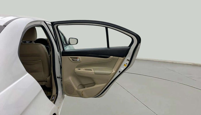 2018 Maruti Ciaz ALPHA 1.4 PETROL, Petrol, Manual, 1,01,485 km, RHS Rear Door