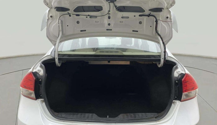 2018 Maruti Ciaz ALPHA 1.4 PETROL, Petrol, Manual, 1,01,485 km, Boot Inside