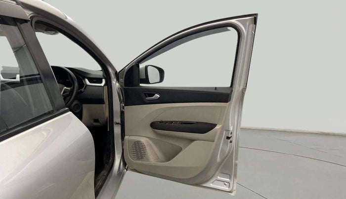 2021 Renault TRIBER RXZ, Petrol, Manual, 17,335 km, RHS Front Door