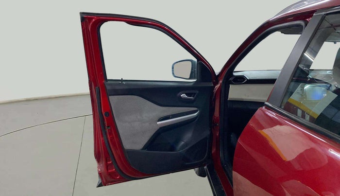 2022 Nissan MAGNITE XV MT, Petrol, Manual, 62,987 km, LHS Front Door
