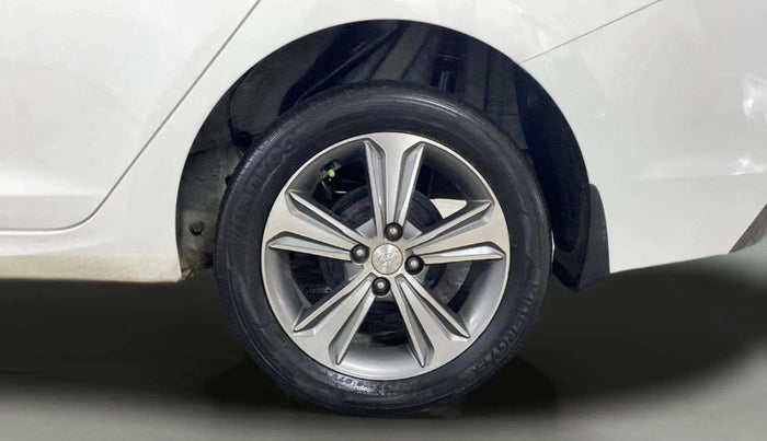 2019 Hyundai Verna 1.6 VTVT SX, Petrol, Manual, 40,405 km, Left Rear Wheel
