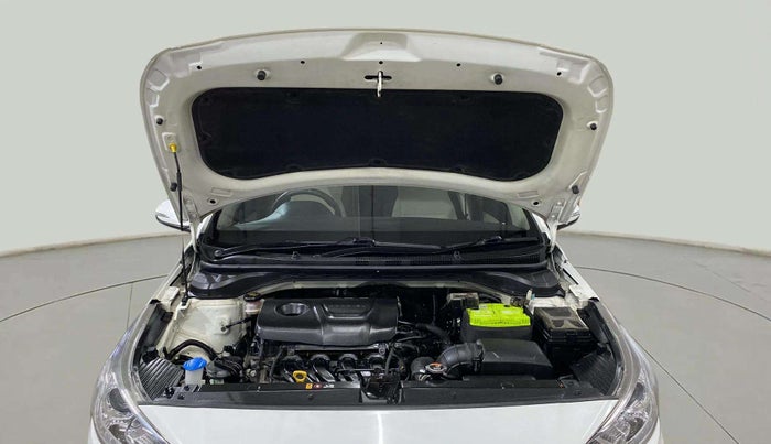 2019 Hyundai Verna 1.6 VTVT SX, Petrol, Manual, 40,405 km, Open Bonet