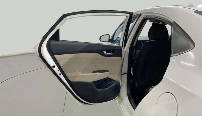 2019 Hyundai Verna 1.6 VTVT SX, Petrol, Manual, 40,405 km, LHS Rear Door