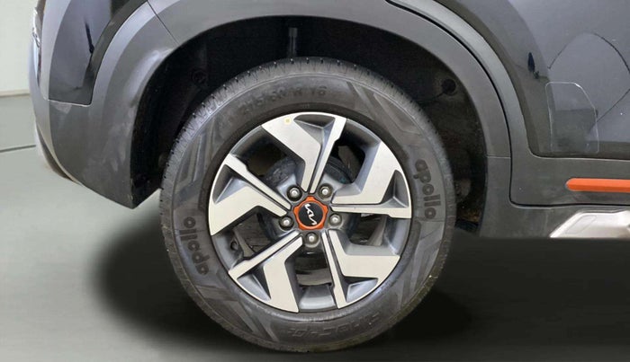 2022 KIA SONET HTX ANNIVERSARY EDITION 1.5, Diesel, Manual, 31,612 km, Right Rear Wheel