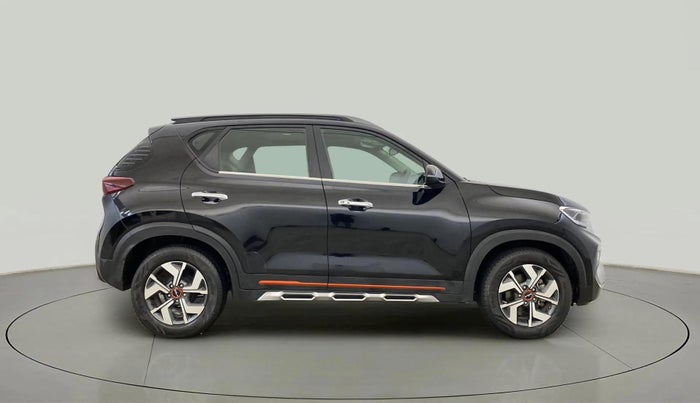 2022 KIA SONET HTX ANNIVERSARY EDITION 1.5, Diesel, Manual, 31,612 km, Right Side View