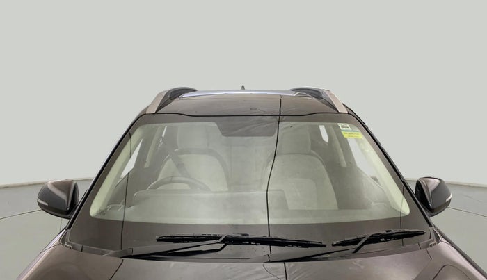 2022 KIA SONET HTX ANNIVERSARY EDITION 1.5, Diesel, Manual, 31,612 km, Front Windshield